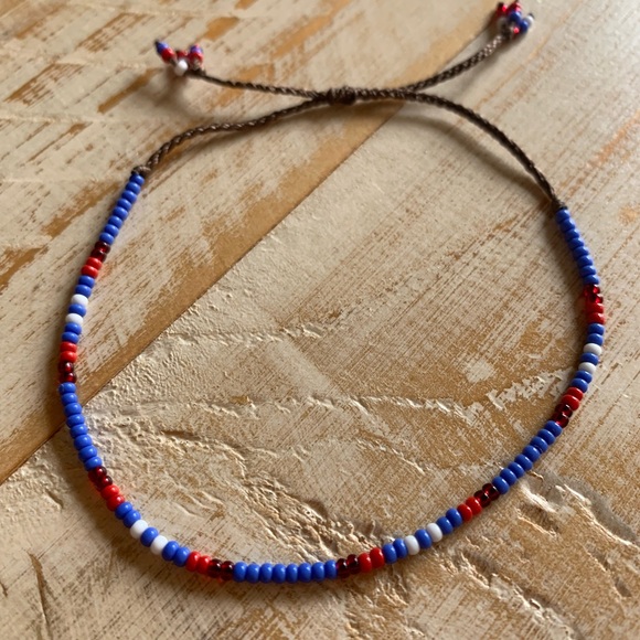 Hand Beaded Bracelet - Picture 3 of 5